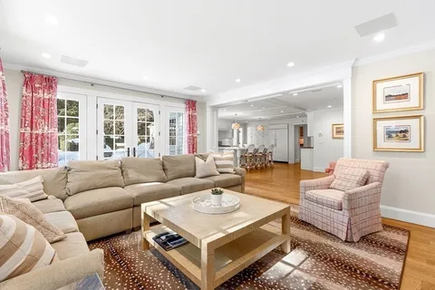 $5,395,000 | 22 Valley Road, Wellesley, MA 02481