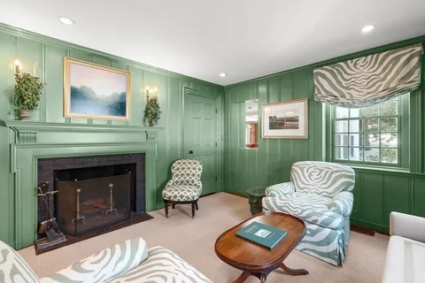 $5,395,000 | 22 Valley Road, Wellesley, MA 02481