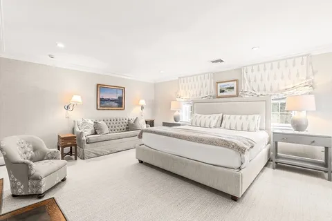 $5,395,000 | 22 Valley Road, Wellesley, MA 02481