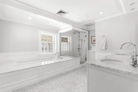 $5,395,000 | 22 Valley Road, Wellesley, MA 02481