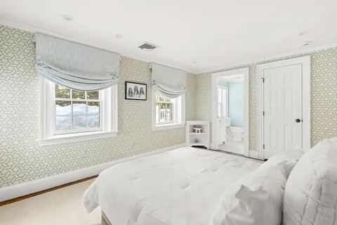 $5,395,000 | 22 Valley Road, Wellesley, MA 02481