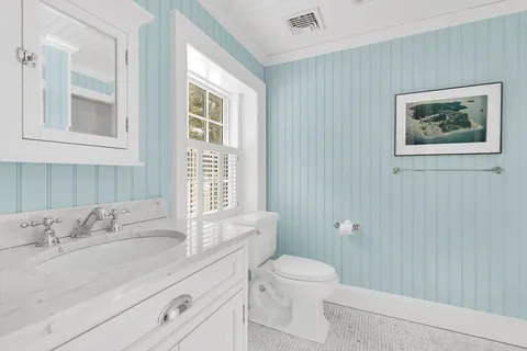 $5,395,000 | 22 Valley Road, Wellesley, MA 02481