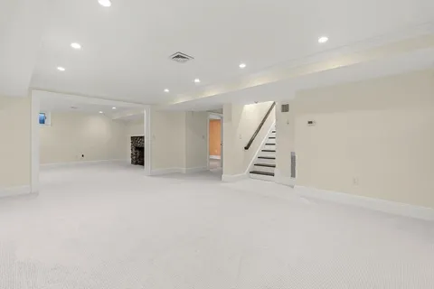 $5,395,000 | 22 Valley Road, Wellesley, MA 02481
