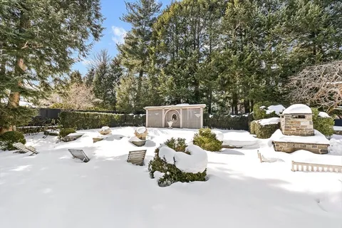 $5,395,000 | 22 Valley Road, Wellesley, MA 02481