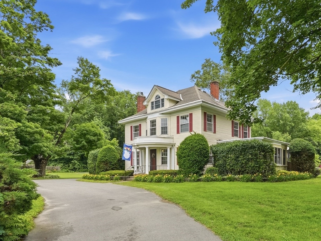243 Colrain Road Greenfield, MA 01301 - Photo 3 of 42