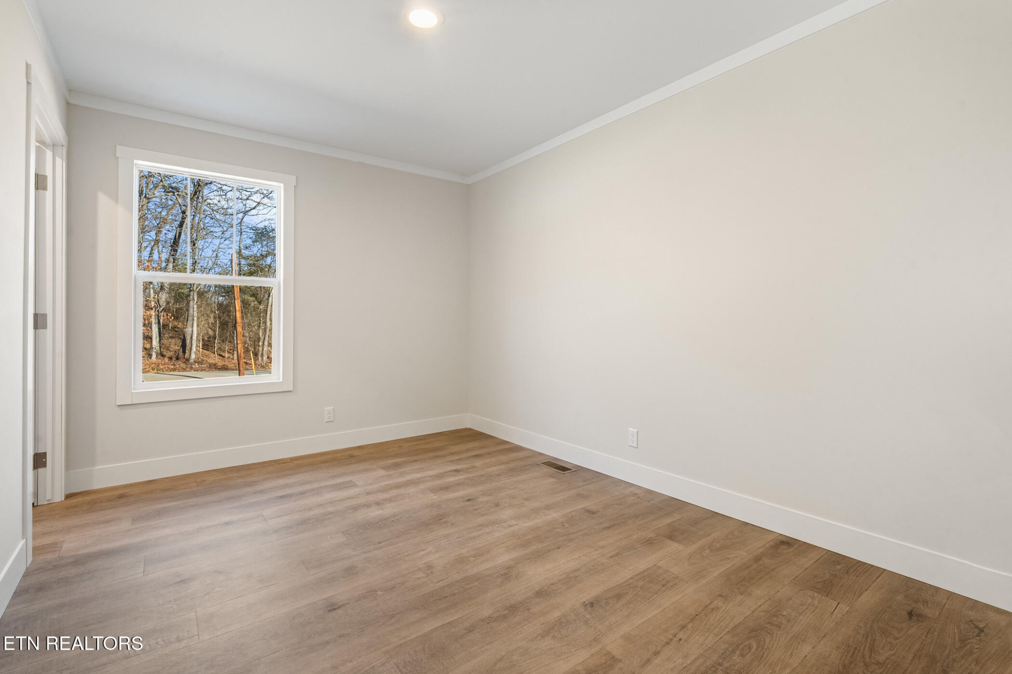 1535 West Wade Road Loudon, TN 37774 - Photo 9 of 30 Gallery Image 9