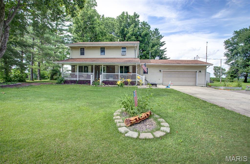 505 Hinton Street Kane, IL 62054 - Photo 5 of 61