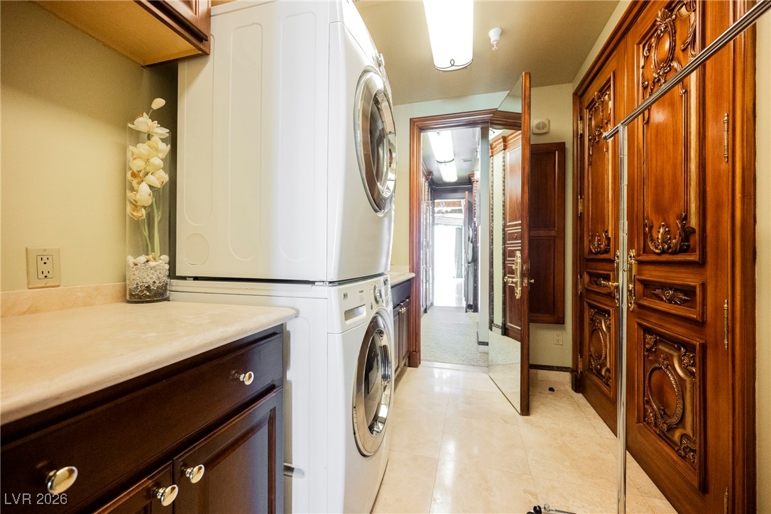 2747 Paradise Road, Unit 2801 Las Vegas, NV 89109 - Photo 30 of 48