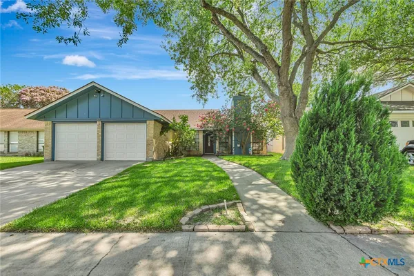$229,900 | 106 Rebecca Lane, Victoria, TX 77901