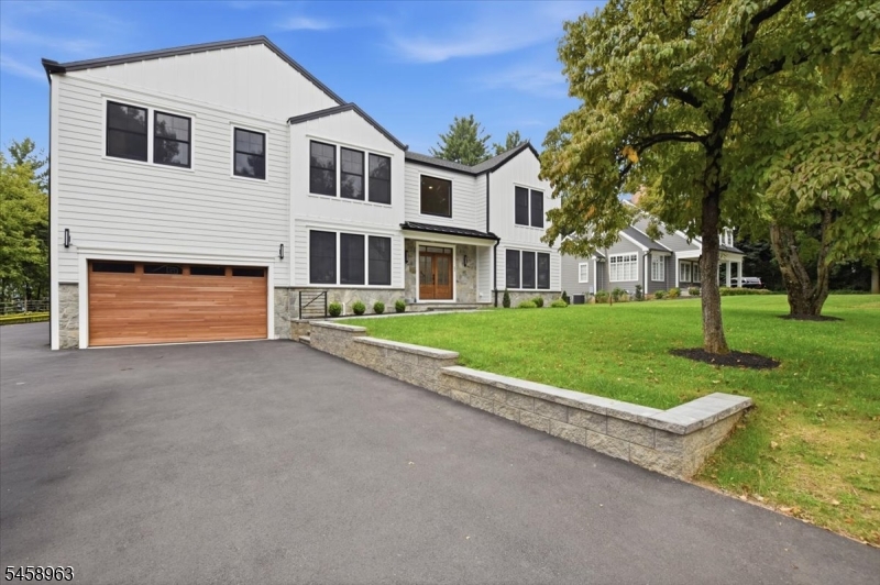 32 Felch Road Florham Park, NJ 07932 - Photo 1 of 47 Gallery Image 1