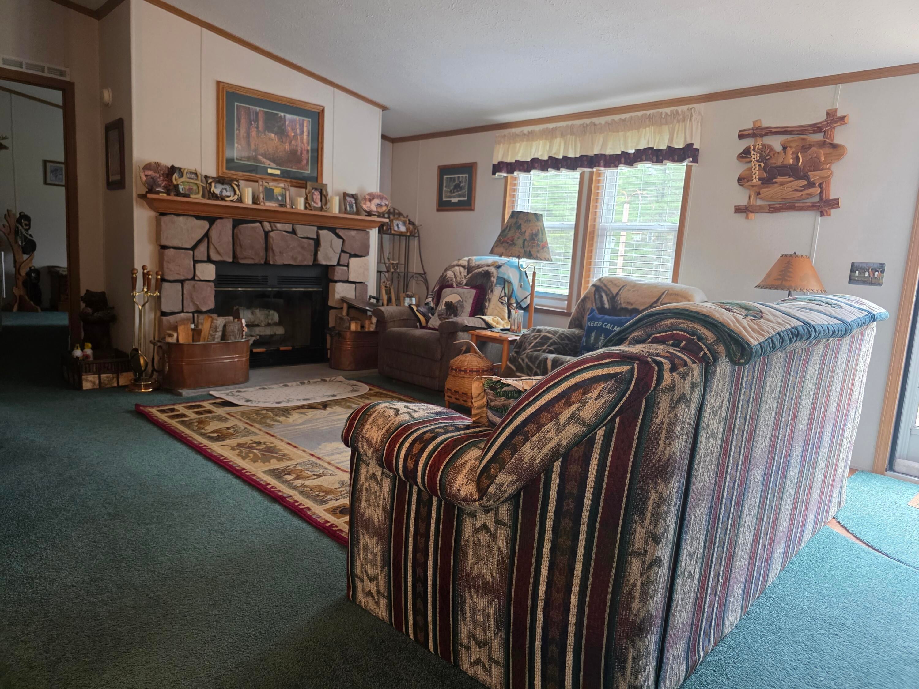 289 Grosse Pointe Road Barton City, MI 48705 - Photo 2 of 25 Gallery Image 2