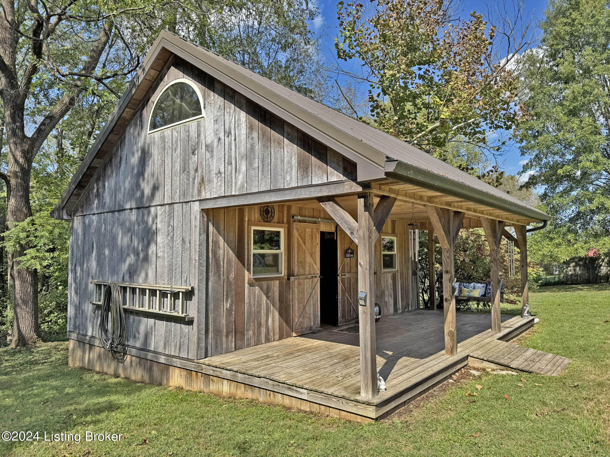 1375 Cross Keys Road Shelbyville, KY 40065 - Photo 24 of 44 Barn - Workshop