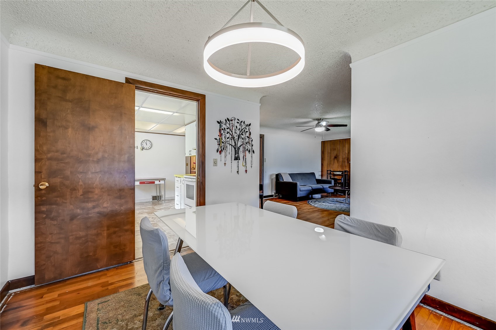 543 Morris Avenue South Renton, WA 98057 - Photo 9 of 29 Gallery Image 9