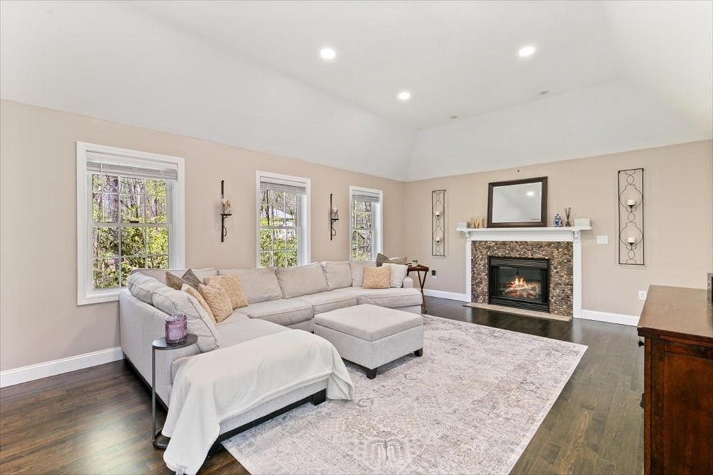 7 1/2 Parsonage Hill Road Haverhill, MA 01832 - Photo 21 of 41 Gallery Image 21