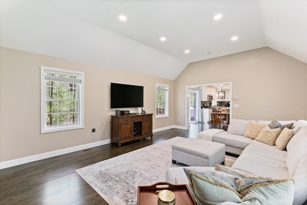 7 1/2 Parsonage Hill Road Haverhill, MA 01832 - Photo 23 of 41 Gallery Image 23
