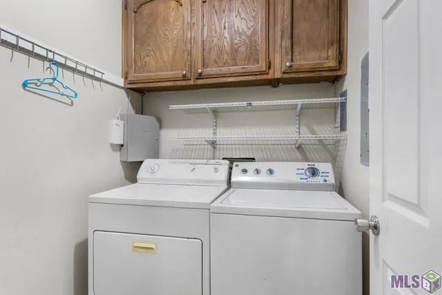 $137,000 | 4624 Parkoaks Drive, Unit 11, Baton Rouge, LA 70816