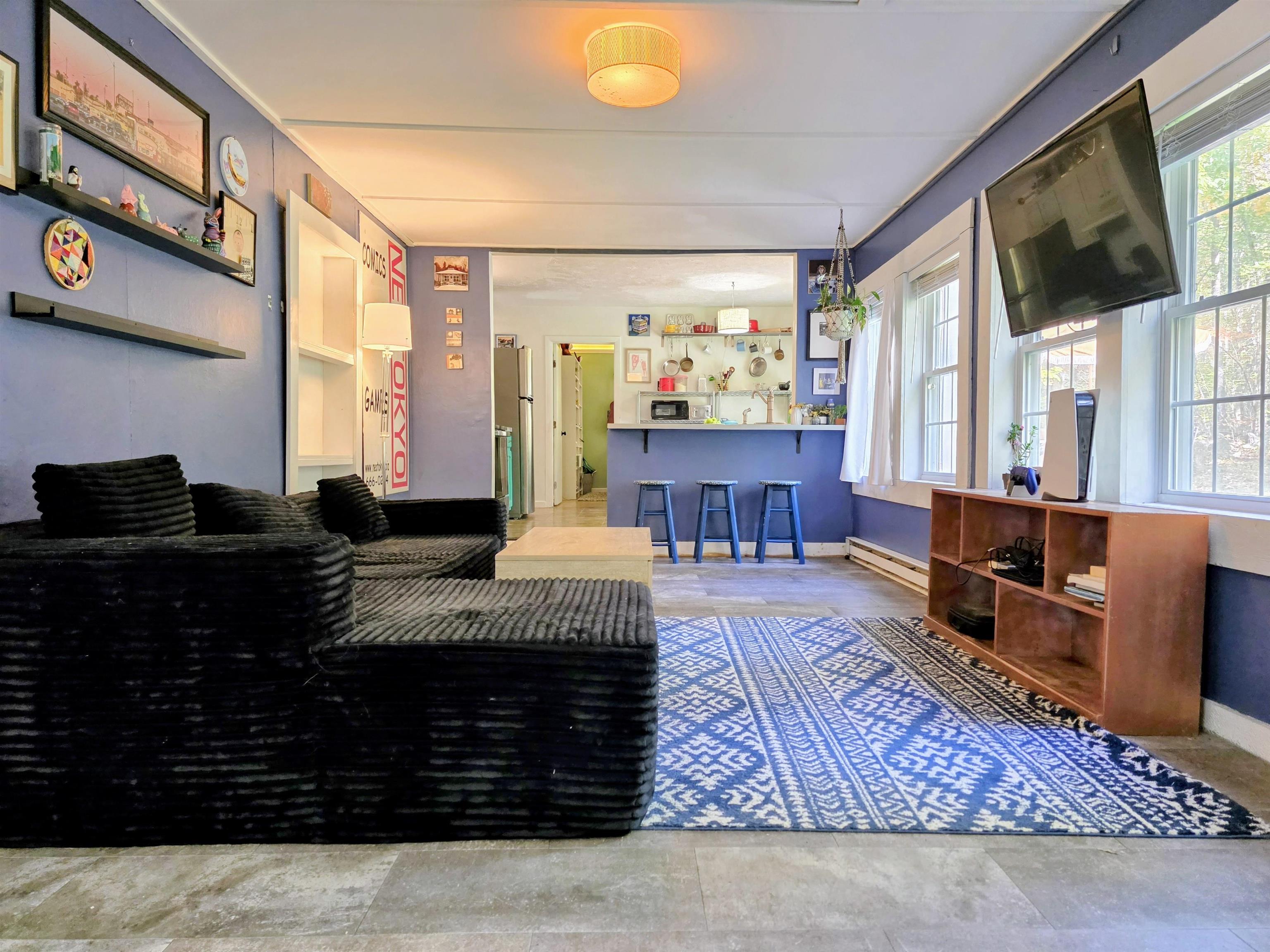 103 Mammoth Road Hooksett, NH 03106 - Photo 14 of 47