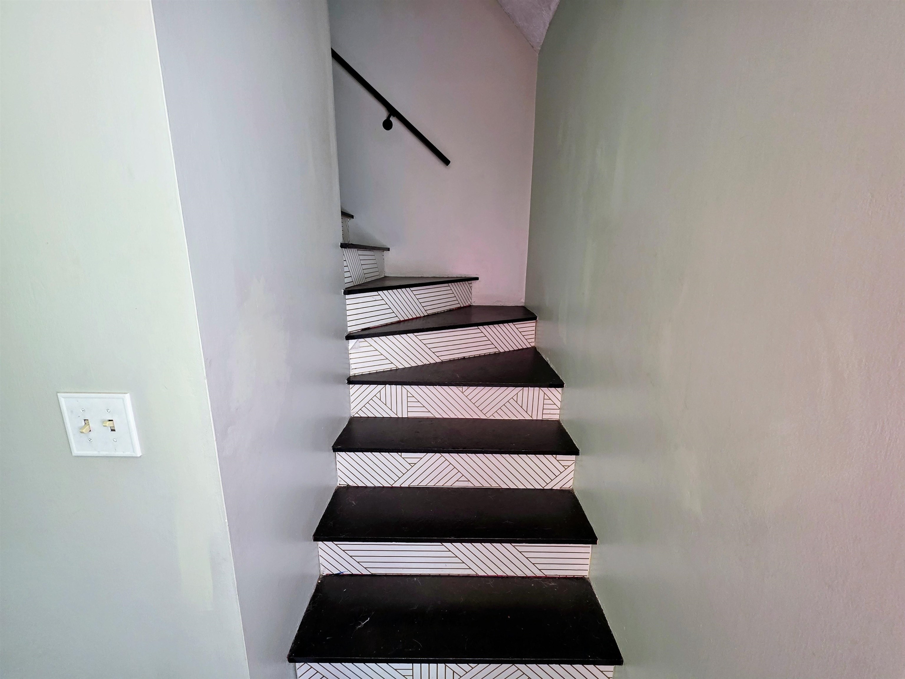 103 Mammoth Road Hooksett, NH 03106 - Photo 25 of 47