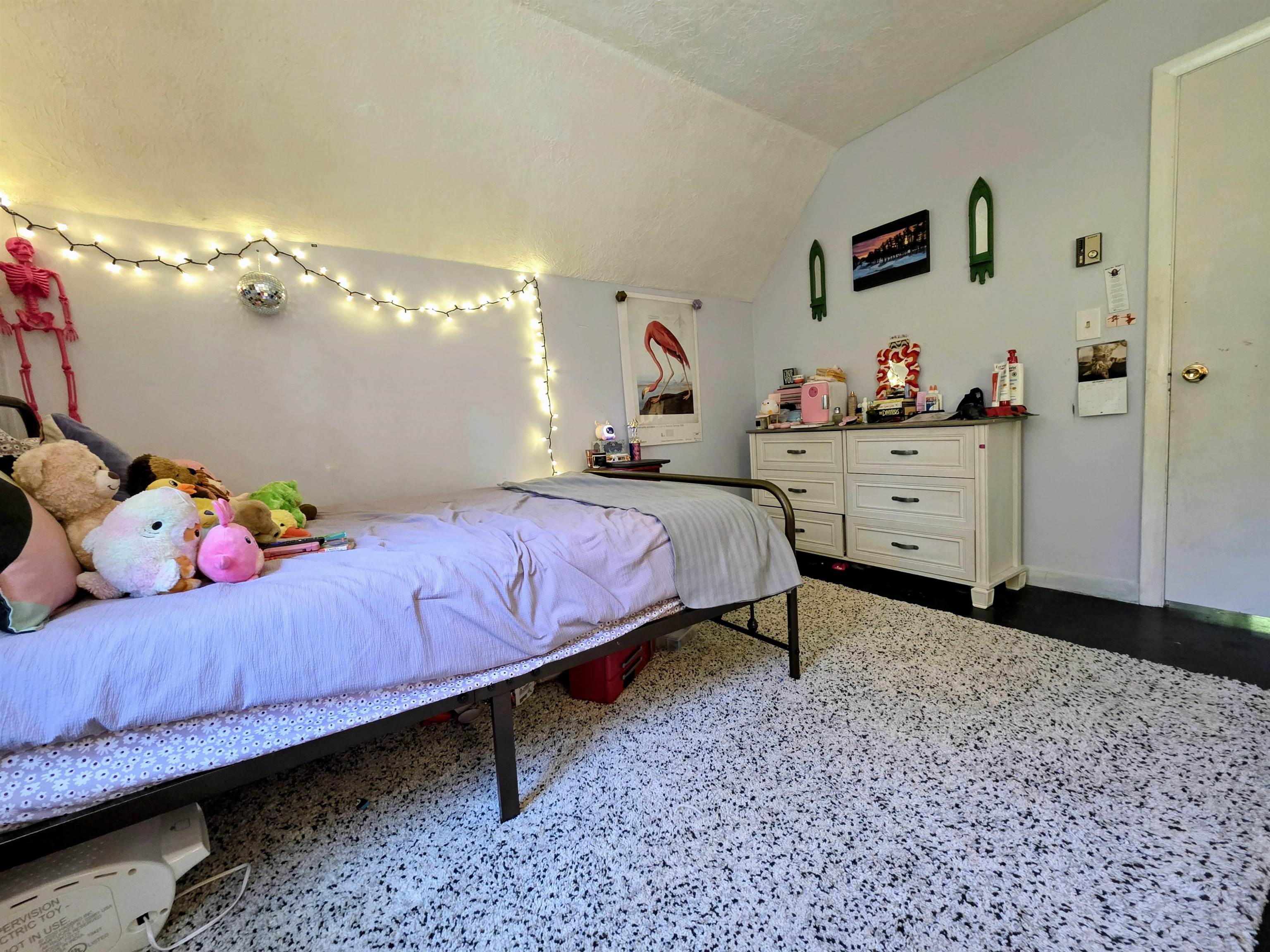 103 Mammoth Road Hooksett, NH 03106 - Photo 28 of 47