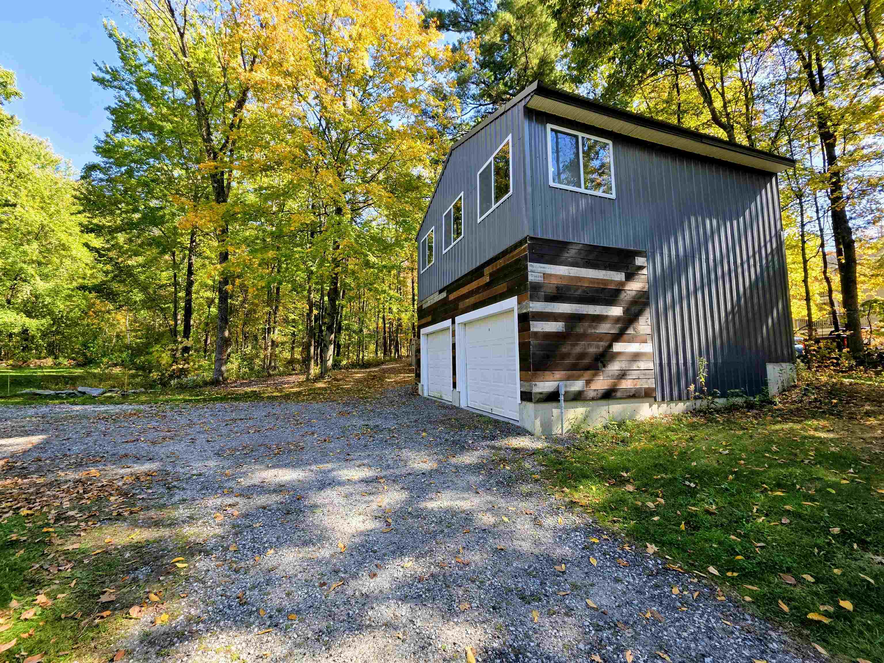 103 Mammoth Road Hooksett, NH 03106 - Photo 35 of 47