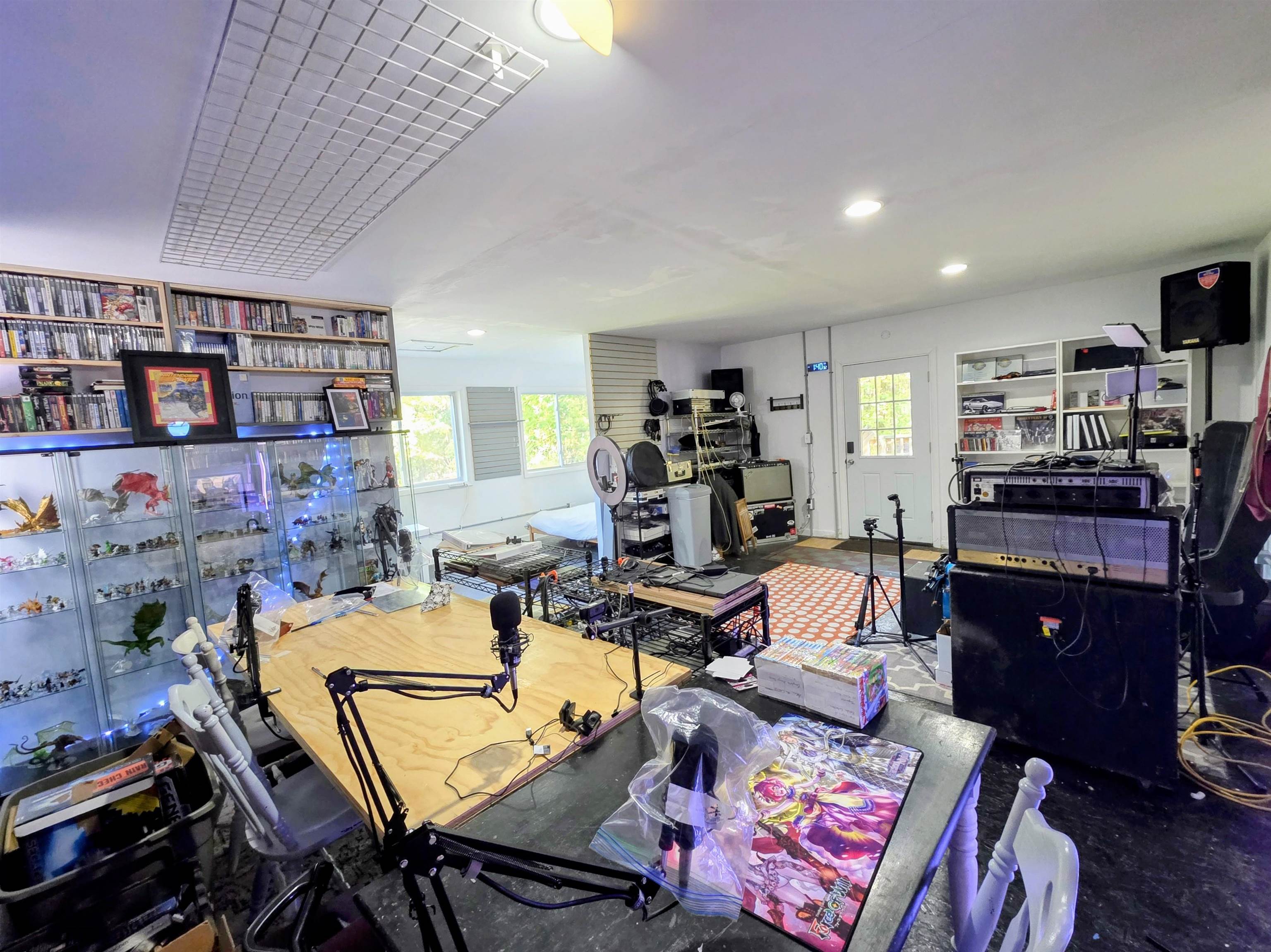 103 Mammoth Road Hooksett, NH 03106 - Photo 39 of 47