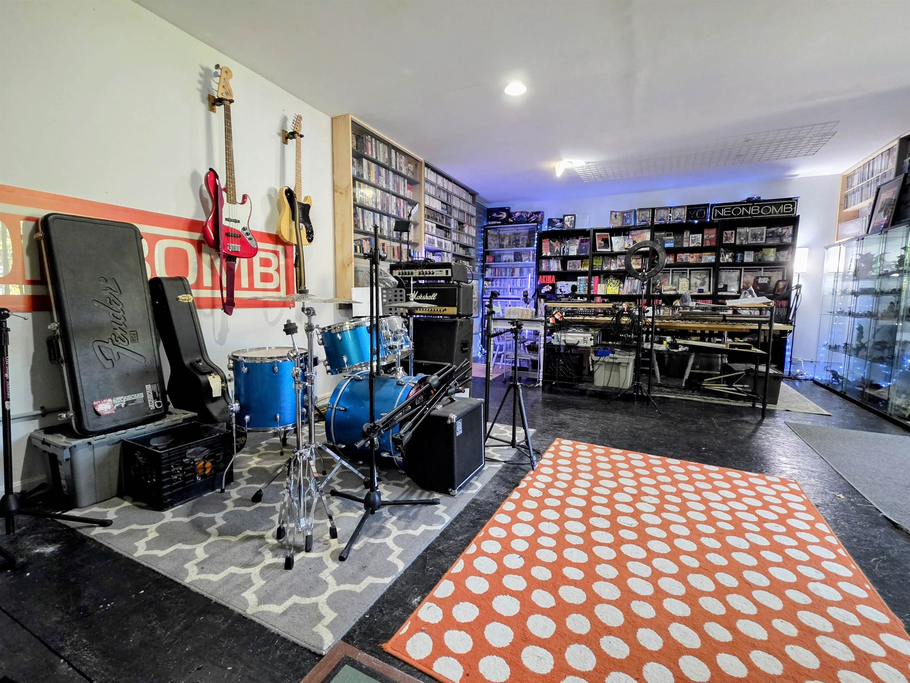 103 Mammoth Road Hooksett, NH 03106 - Photo 40 of 47