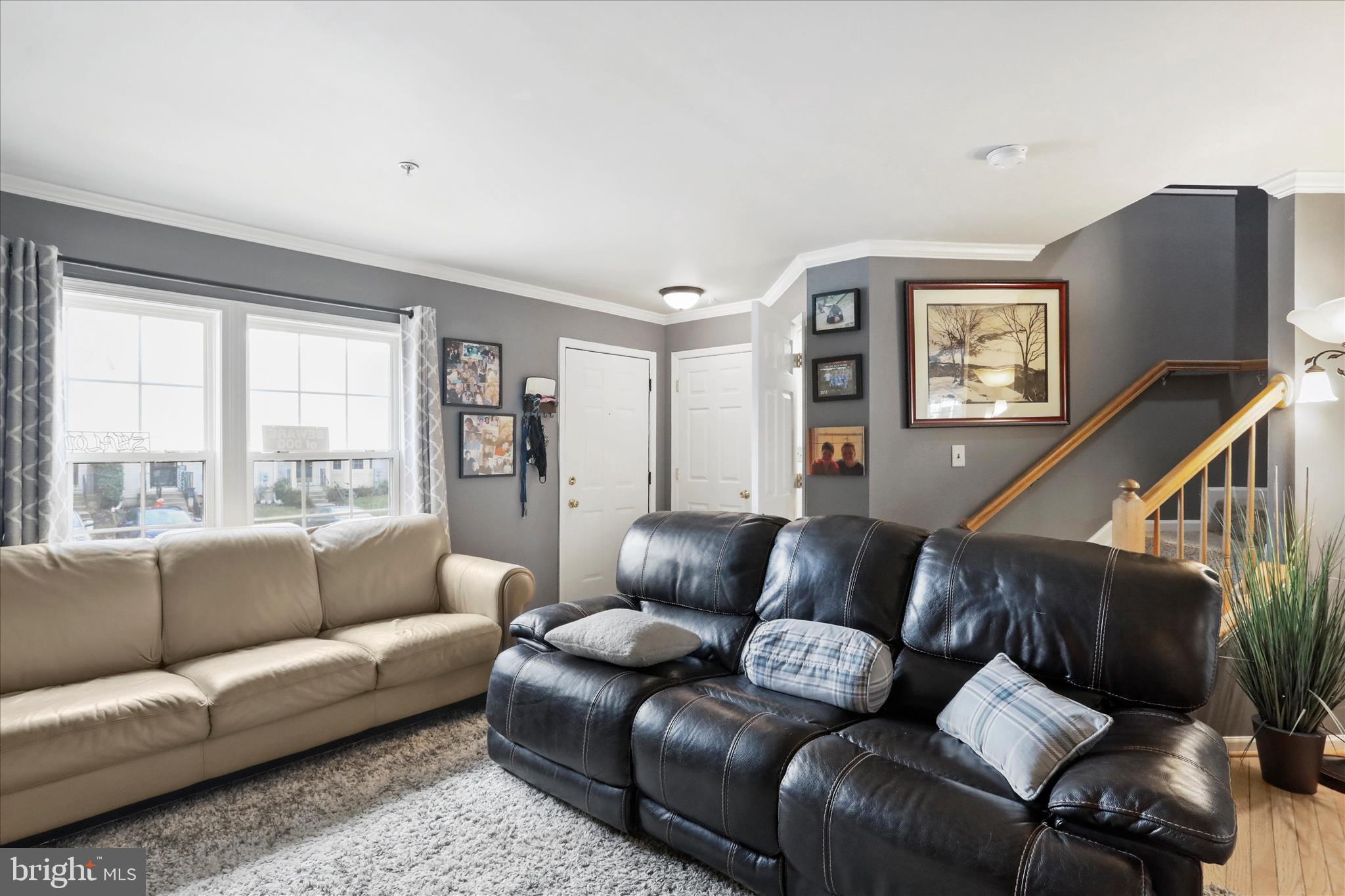 2015 Rosecrans Court Frederick, MD 21702 - Photo 2 of 33 Living Room