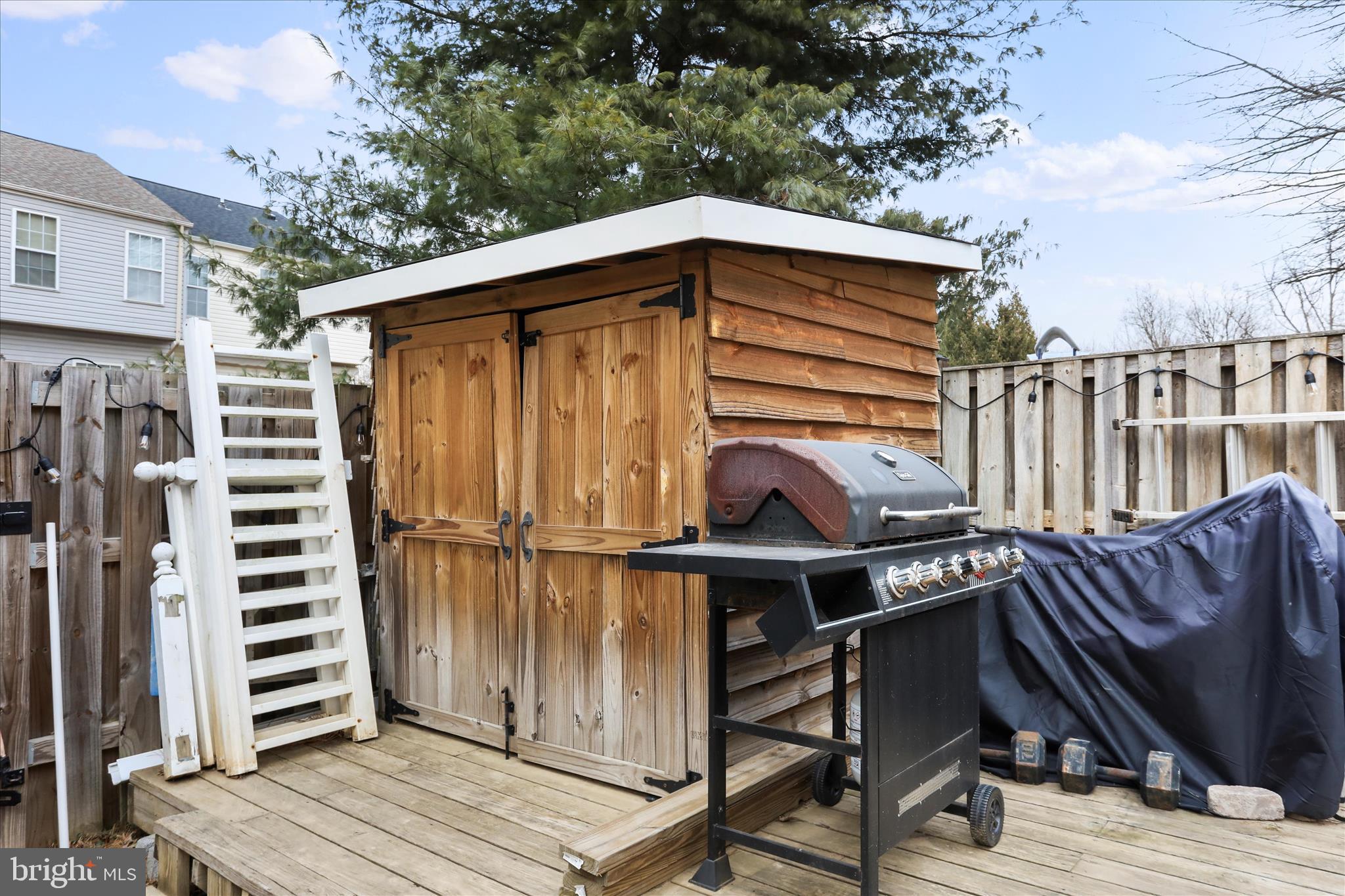 2015 Rosecrans Court Frederick, MD 21702 - Photo 30 of 33 Deck and Shed