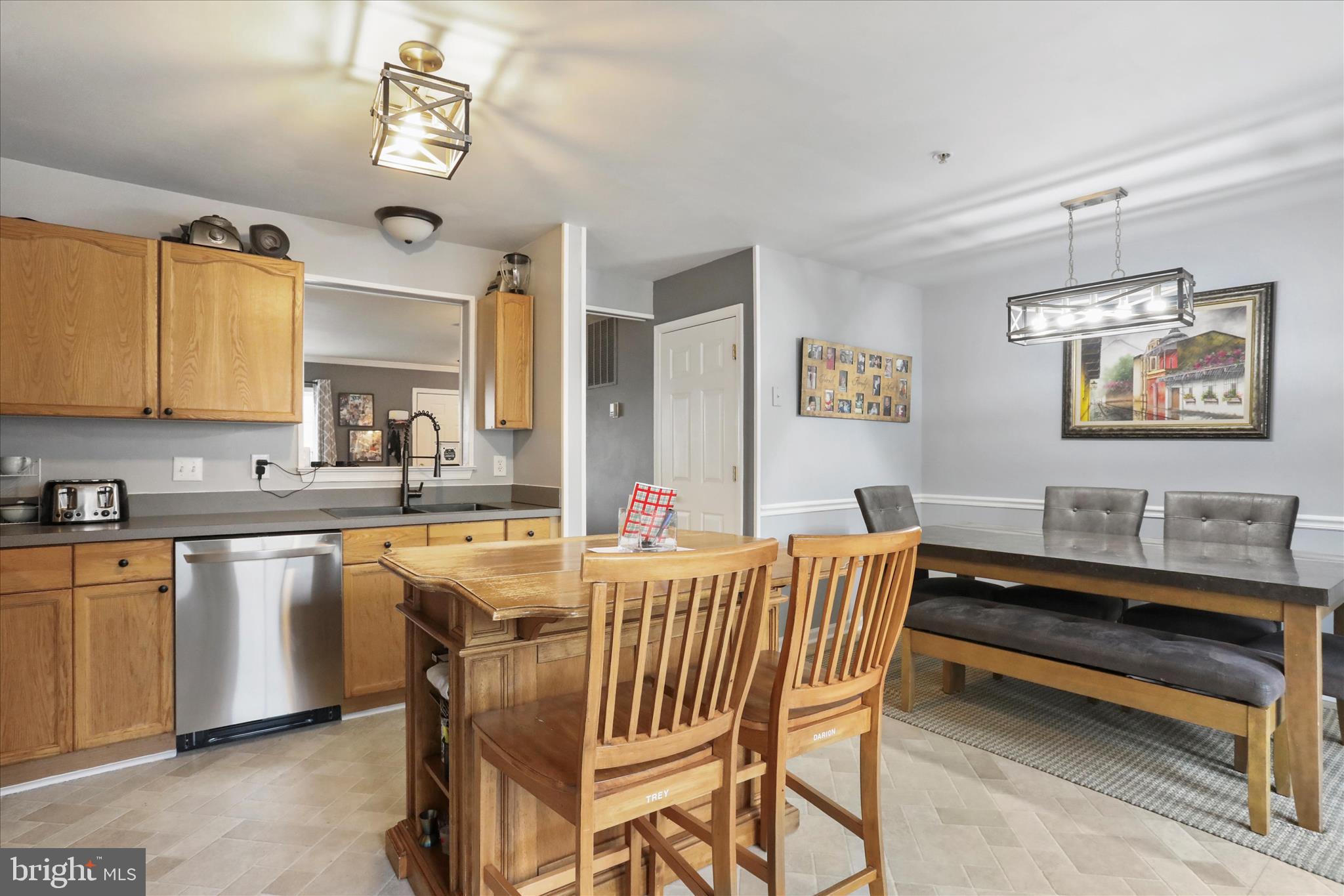 2015 Rosecrans Court Frederick, MD 21702 - Photo 7 of 33 Kitchen