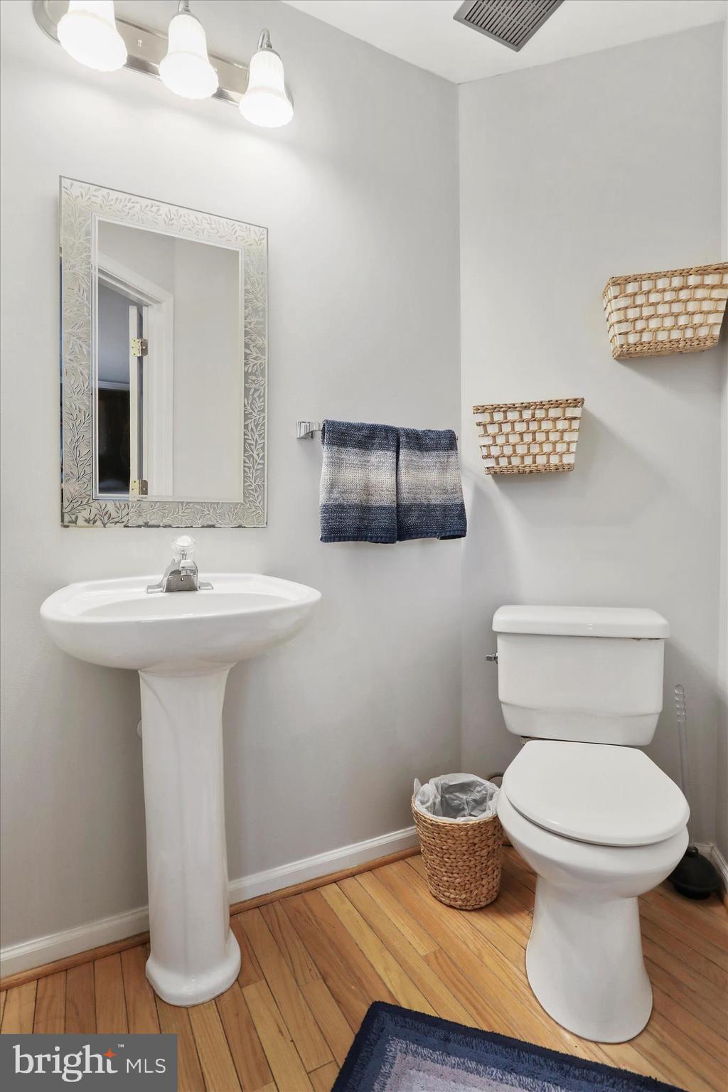 2015 Rosecrans Court Frederick, MD 21702 - Photo 10 of 33 Half Bath