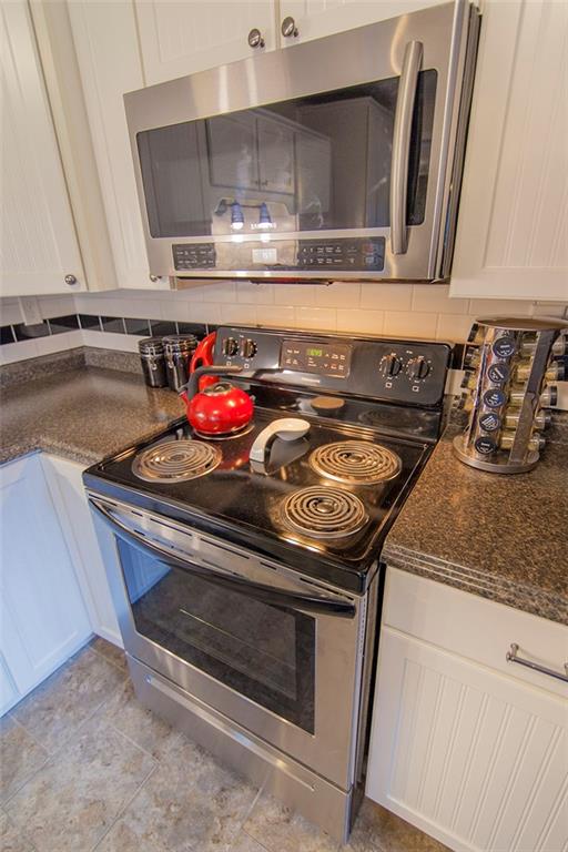 236 Eastman Road Anderson, IN 46017 - Photo 11 of 30 Gallery Image 11