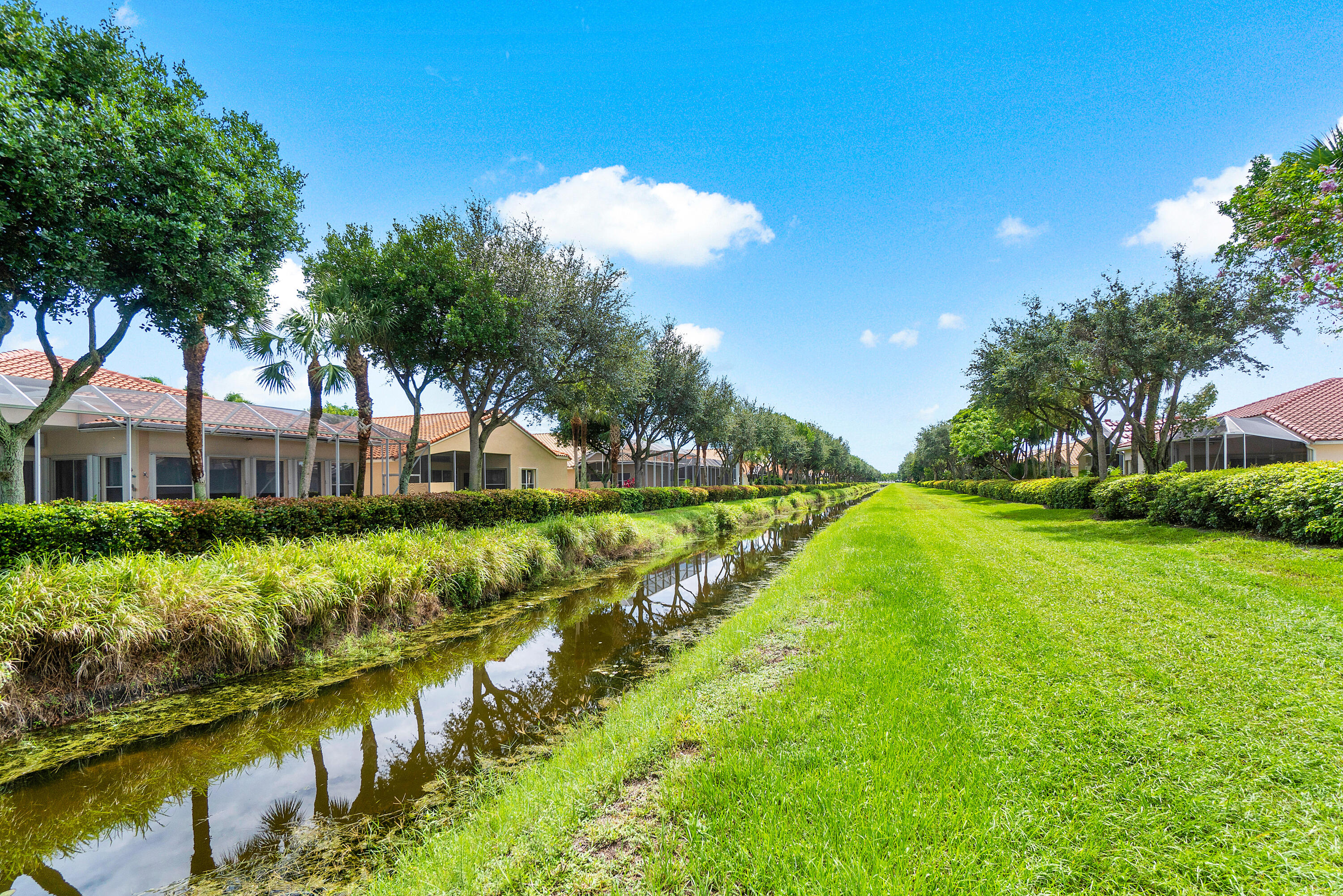6813 Garde Road Boynton Beach, FL 33472 - Photo 35 of 38 Canal View