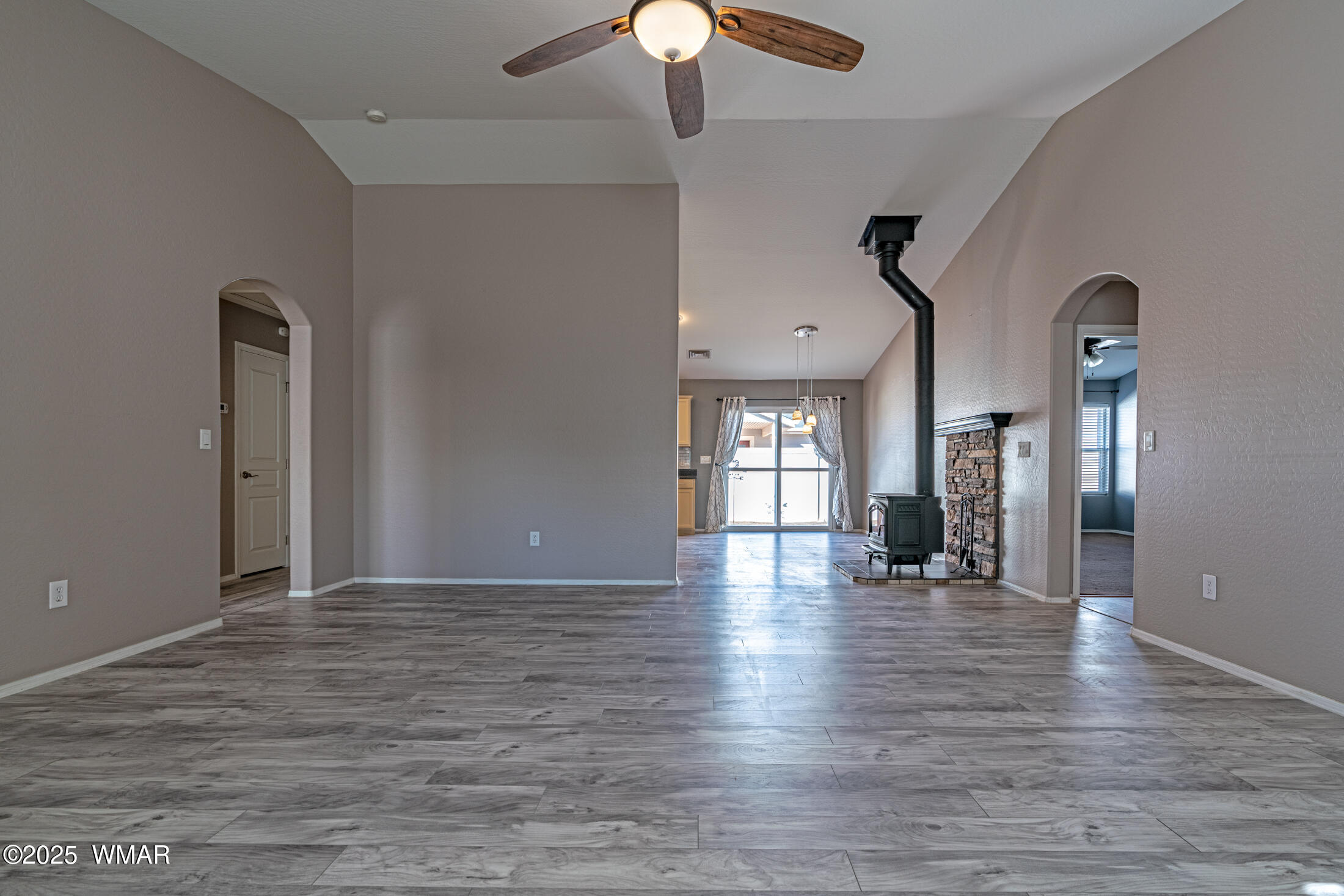1014 East Madison Street Snowflake, AZ 85937 - Photo 3 of 23 _DSC0980-HDR-Edit