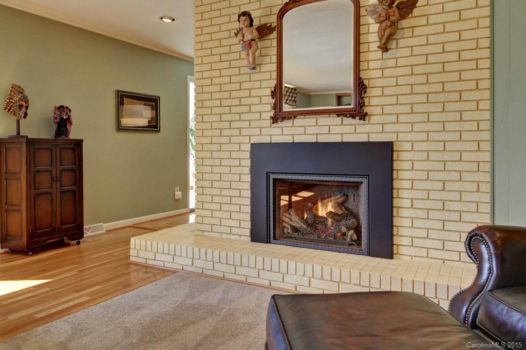 740 Virginia Road Davidson, NC 28036 - Photo 5 of 24 Gallery Image 5
