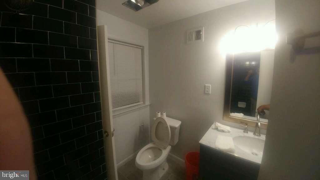 5499 Quentin Street Philadelphia, PA 19128 - Photo 11 of 25