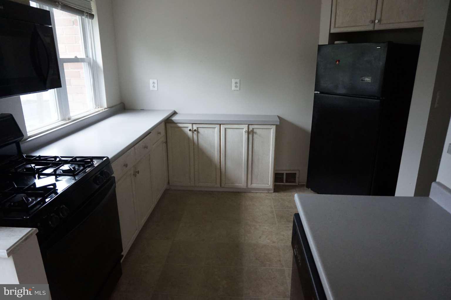 5499 Quentin Street Philadelphia, PA 19128 - Photo 17 of 25