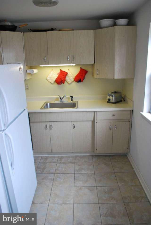 5499 Quentin Street Philadelphia, PA 19128 - Photo 6 of 25