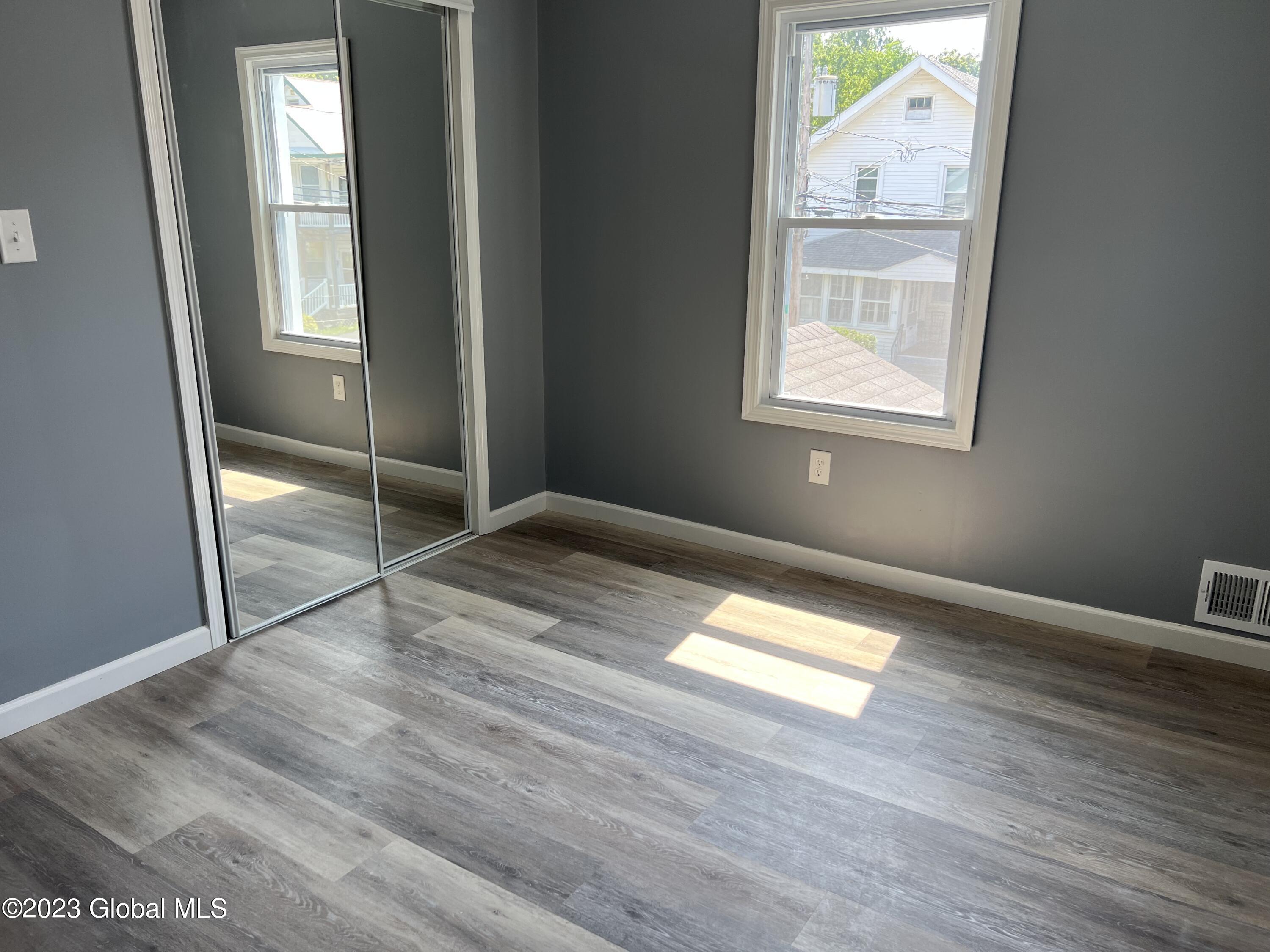 911 Cleveland Avenue Schenectady, NY 12306 - Photo 11 of 14 IMG_1798