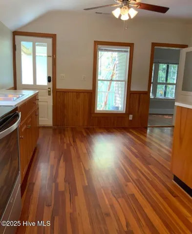 $1,500 | 220 East Vermont Avenue, Southern Pines, NC 28387