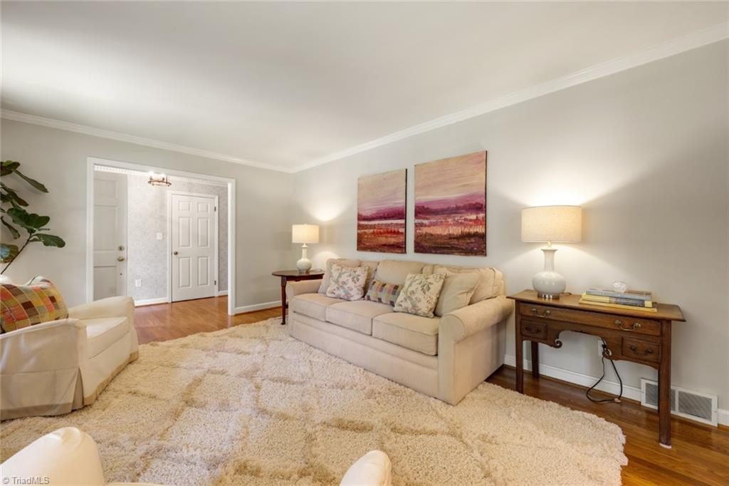 681 Chester Road Winston-Salem, NC 27104 - Photo 11 of 41 Gallery Image 11