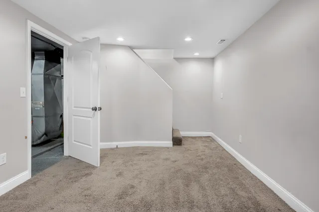 $209,000 | 314 Belmont Place, Munster, IN 46321