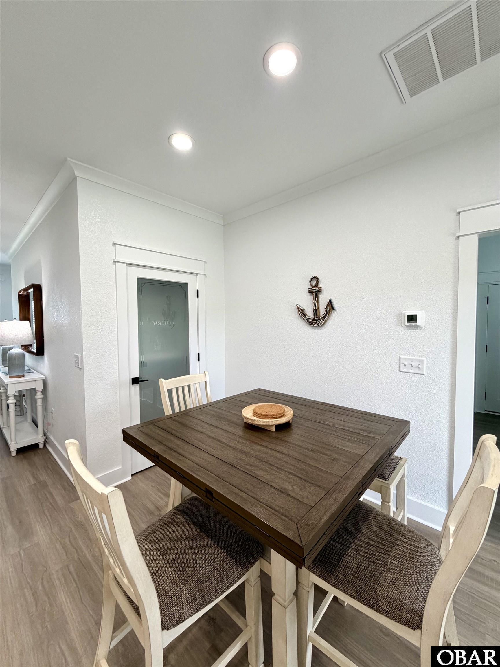 981 Waterlily Road Coinjock, NC 27923 - Photo 8 of 39 Gallery Image 8