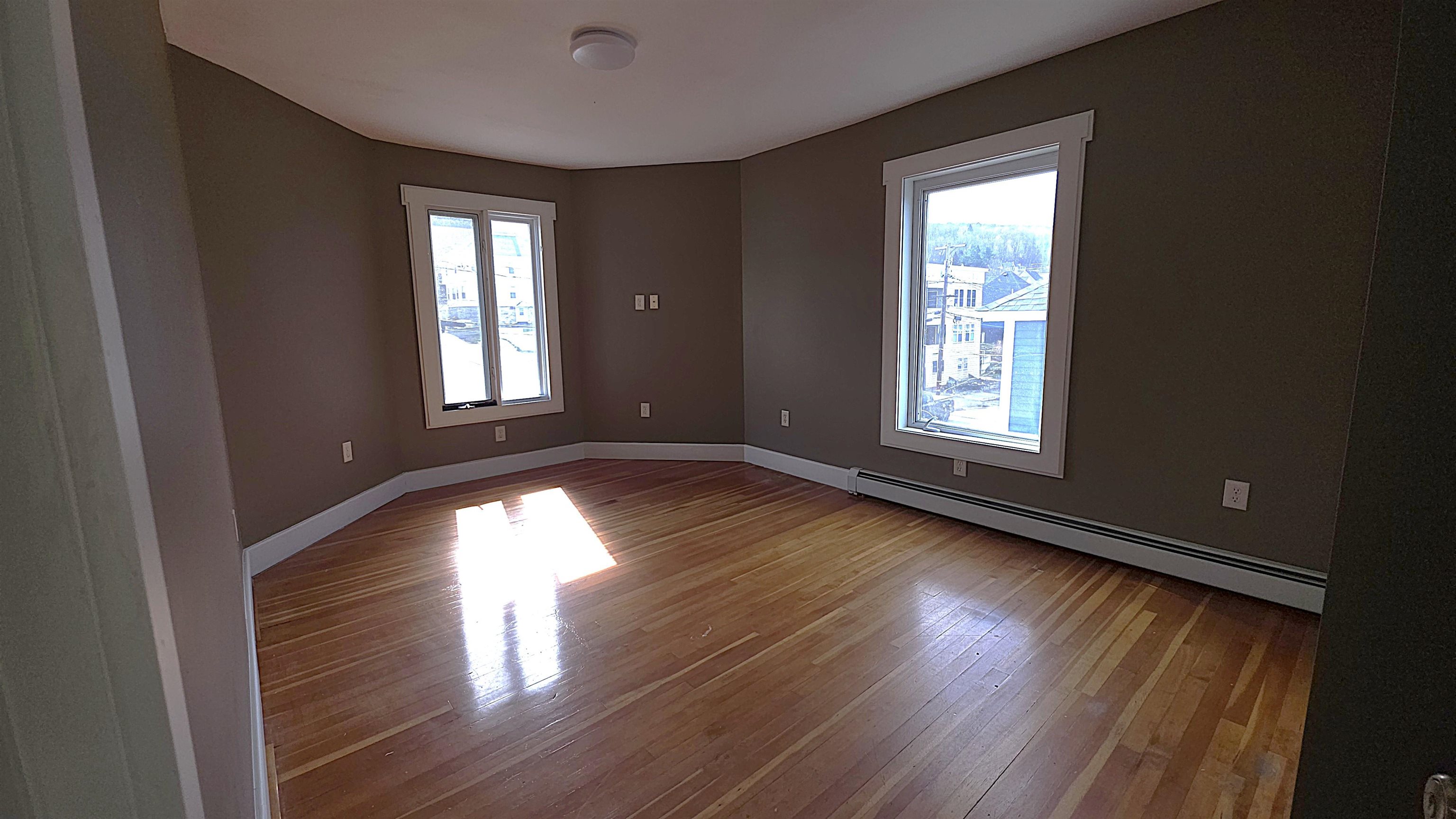 511 Goebel Street Berlin, NH 03570 - Photo 12 of 50