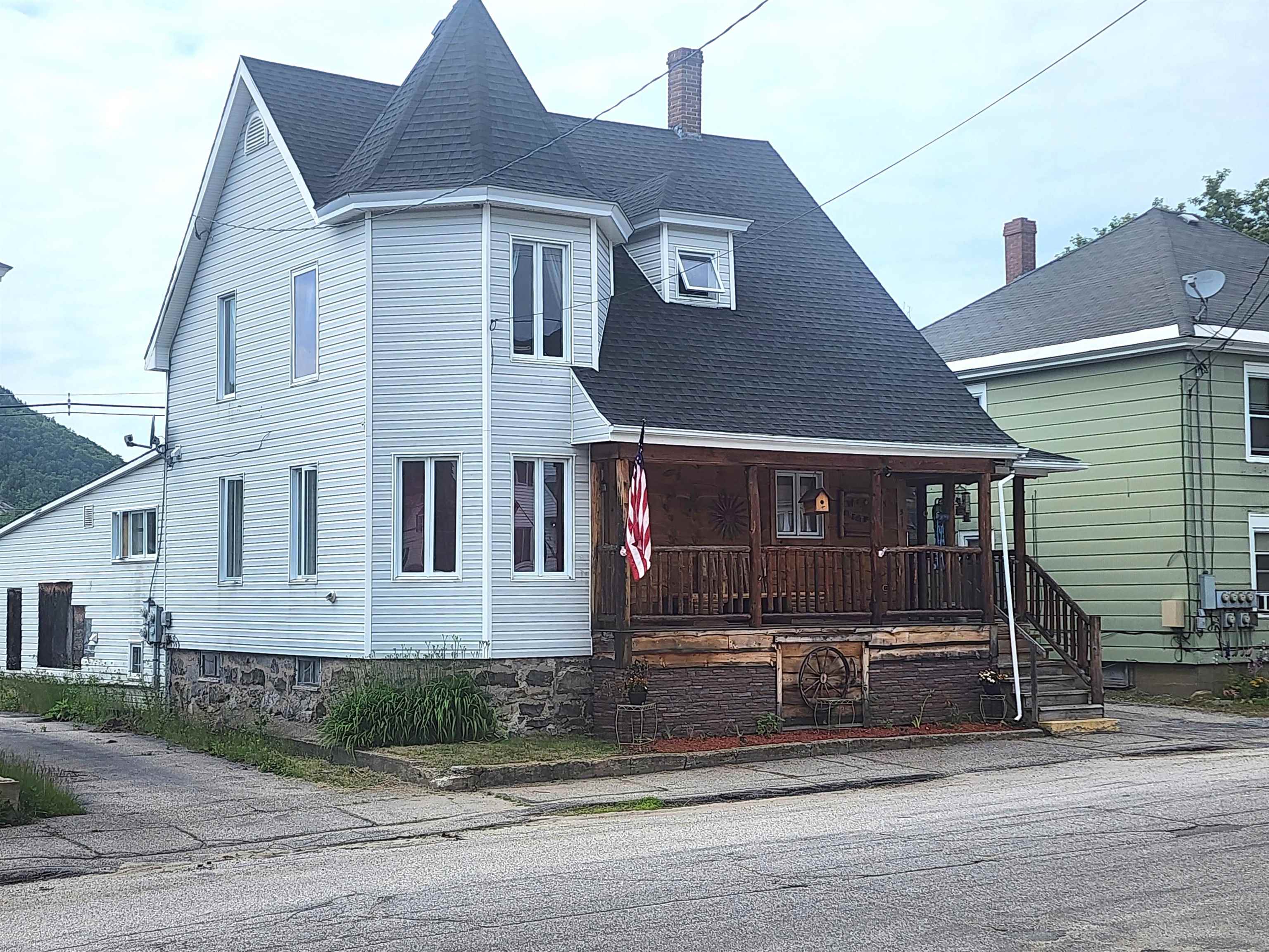 511 Goebel Street Berlin, NH 03570 - Photo 46 of 50