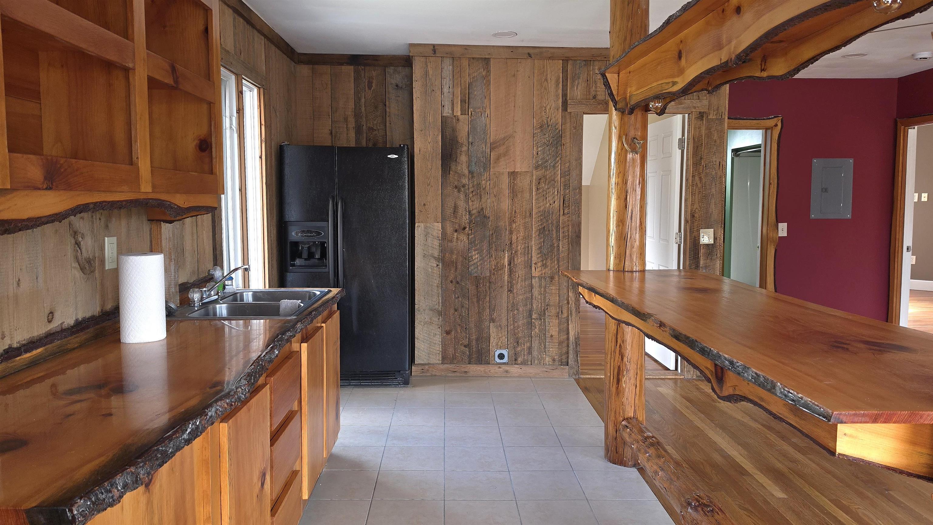 511 Goebel Street Berlin, NH 03570 - Photo 6 of 50