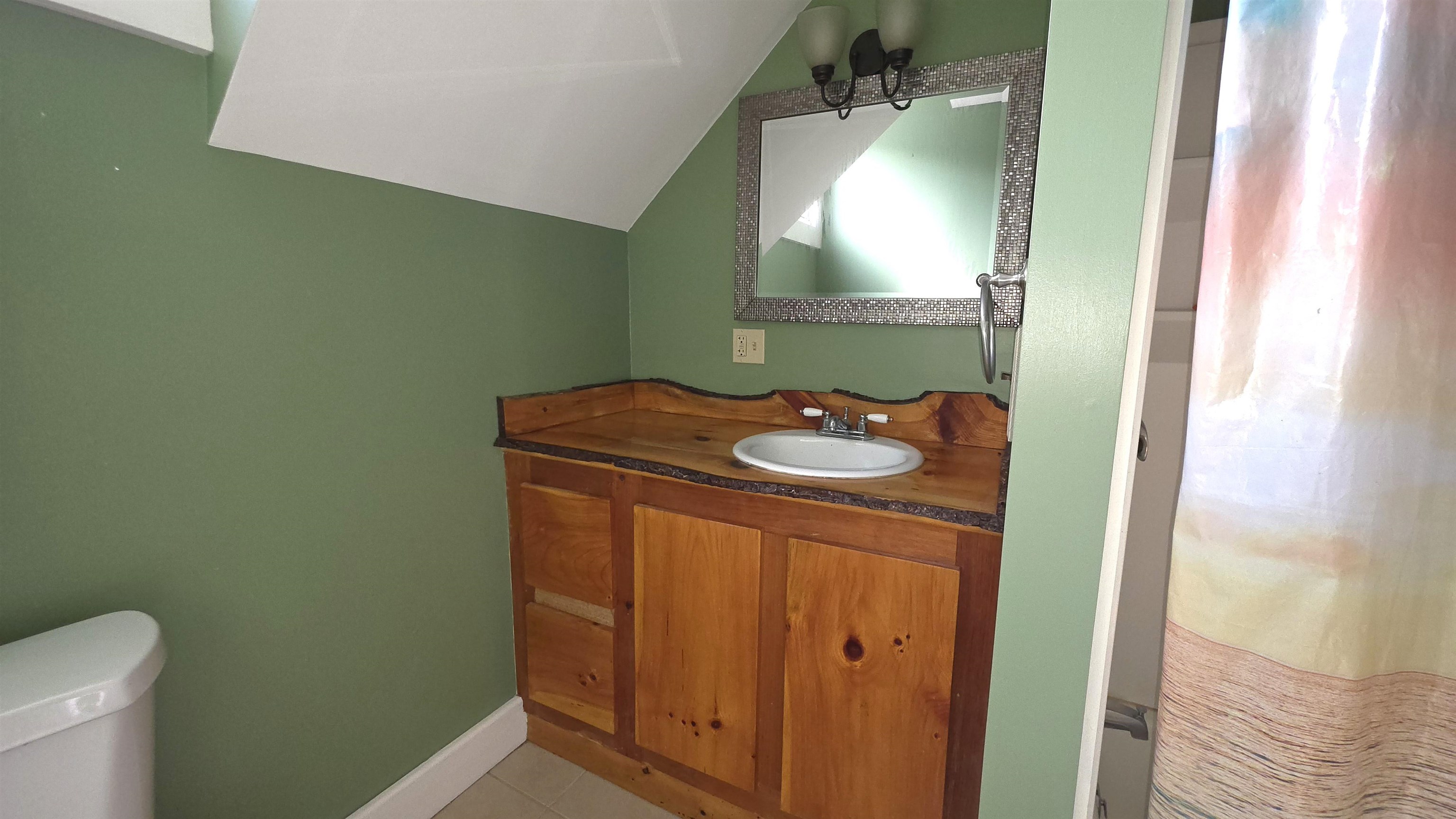 511 Goebel Street Berlin, NH 03570 - Photo 10 of 50