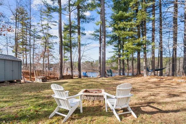 $675,000 | 102 Silver Lake Road, Hollis, NH 03049