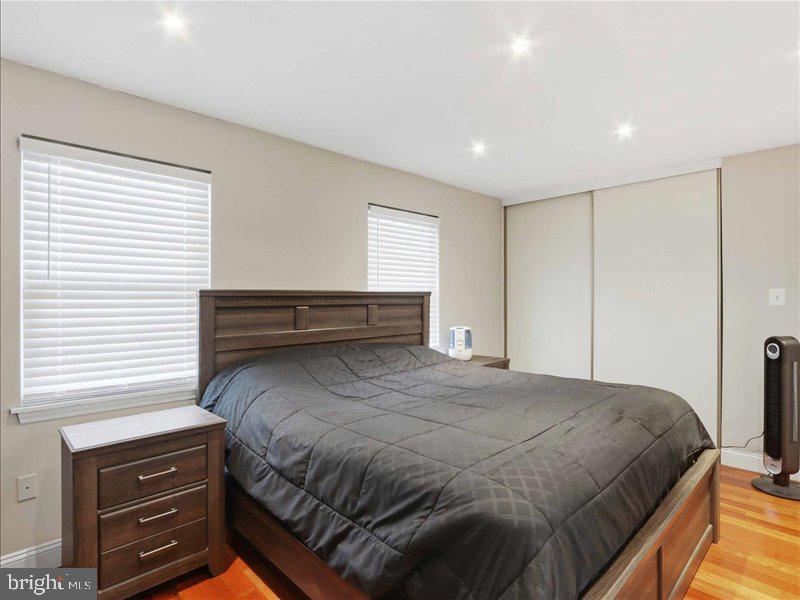 8307 Snowden Oaks Place Laurel, MD 20708 - Photo 16 of 28 Primary Bedroom