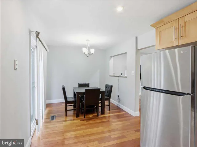 $375,000 | 8307 Snowden Oaks Place, Laurel, MD 20708