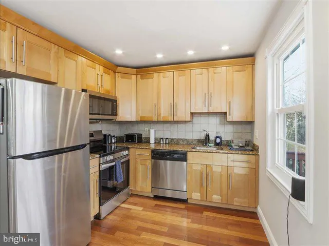 $375,000 | 8307 Snowden Oaks Place, Laurel, MD 20708